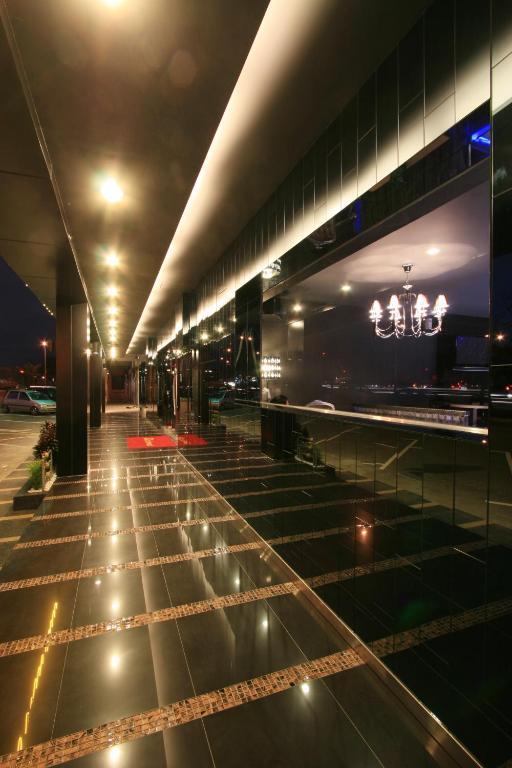 Artz Hotel Джохор-Бару Экстерьер фото