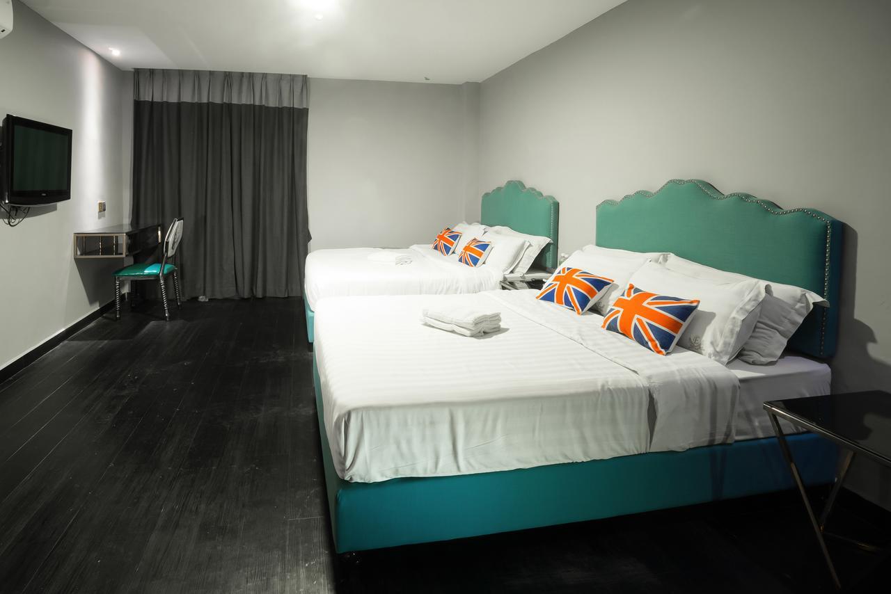 Artz Hotel Джохор-Бару Экстерьер фото